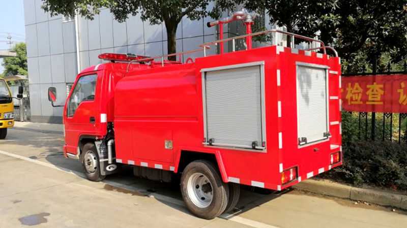 福田时代3方消防洒水车